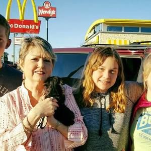 Meet your Posher, Deborrah